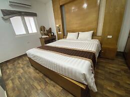 Vang Vieng Golden Lotus Hotel
