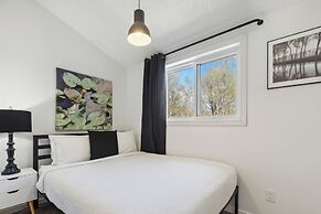 The Cottages at Blue