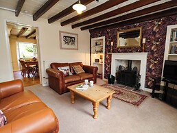 Eskdale View, 5 Hollins Cottages