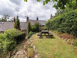 Eskdale View, 5 Hollins Cottages