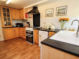 Eskdale View, 5 Hollins Cottages