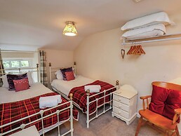 Eskdale View, 5 Hollins Cottages