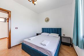 Red House 1 in Shkoder