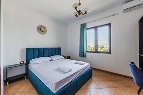 Red House 1 in Shkoder