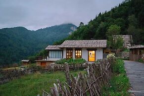 Jiuzhaigou Valley Abluzi B&B