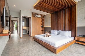 C La Villa Modern 4br Villa Canggu Beach 5mins