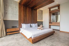 C La Villa Modern 4br Villa Canggu Beach 5mins