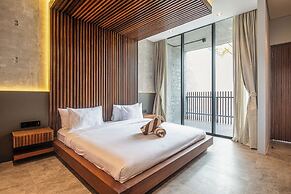 C La Villa Modern 4br Villa Canggu Beach 5mins