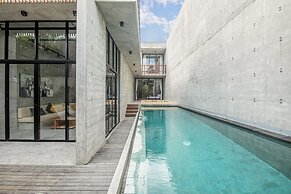C La Villa Modern 4br Villa Canggu Beach 5mins