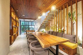 C La Villa Modern 4br Villa Canggu Beach 5mins