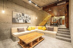 C La Villa Modern 4br Villa Canggu Beach 5mins