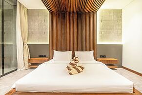 C La Villa Modern 4br Villa Canggu Beach 5mins