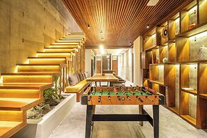C La Villa Modern 4br Villa Canggu Beach 5mins