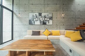 C La Villa Modern 4br Villa Canggu Beach 5mins