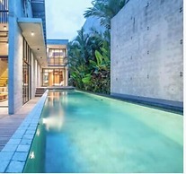 C La Villa Modern 4br Villa Canggu Beach 5mins