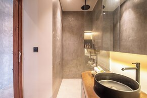 C La Villa Modern 4br Villa Canggu Beach 5mins