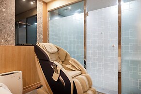 Heo & Jang Hanok Hotel