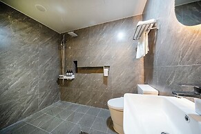 Heo & Jang Hanok Hotel