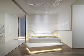 m58 Sky Sunset Hotel