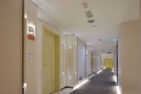 m58 Sky Sunset Hotel