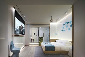m58 Sky Sunset Hotel