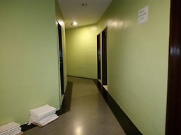 Collection O KLIA Formerly Bary Inn.