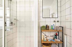 Bondi Beach Hub-beachside Escape