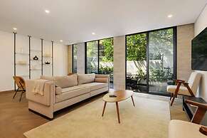 w Harmonious 3BR With Private Terrace in Polanco