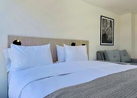 w Magical Loft in Santa Barbara
