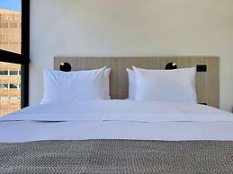 w Magical Loft in Santa Barbara