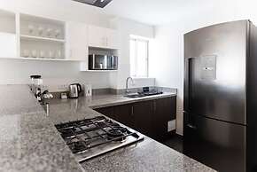w Great 3BR Duplex With Terrace in Miraflores