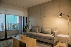 w Phenomenal 1BR w Balcony in Barranco
