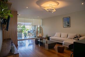 w Atonishing 1BR With Terrace in Barranco