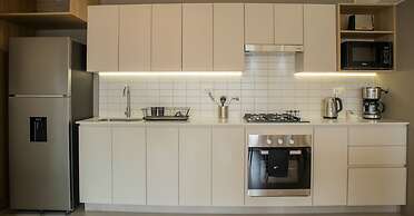 w Impressive 2BR With Balcony in Miraflores