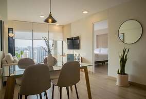 w Impressive 2BR With Balcony in Miraflores