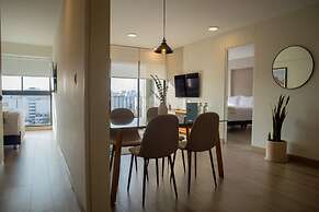 w Impressive 2BR With Balcony in Miraflores