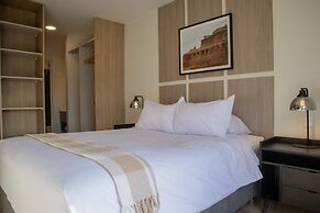 w Impressive 2BR With Balcony in Miraflores