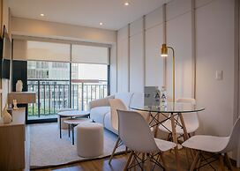 w Amazing 2BR w Balcony in San Isidro