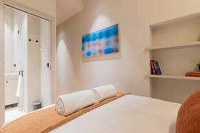 w Amazing Loft at Palacio Real