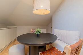 w Cozy Penthouse at Palacio Real