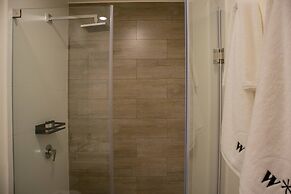 w Gorgeous 1BR w Terrace in Miraflores