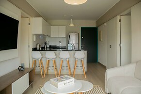 w Contemporary 2BR w Balcony in Barranco