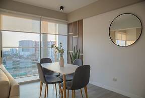 w Minimalist 2BR w Balcony in Barranco