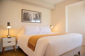 w Stylish 1BR in San Isidro