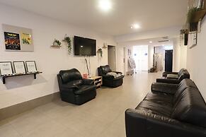 Quokka Backpackers Hostel Perth - note - Valid passport required to ch