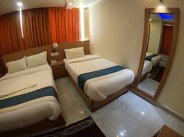 Hotel Tara Suites