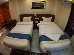 Hotel Tara Suites