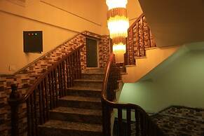 Hotel Tara Suites