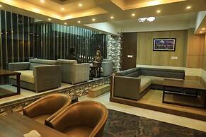Hotel Tara Suites