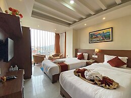 Hotel Tara Suites